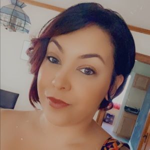 Meet your Posher, Natasha